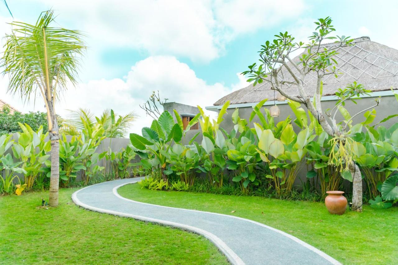 Three Gold Luxury Private Villas Ubud  Exterior photo