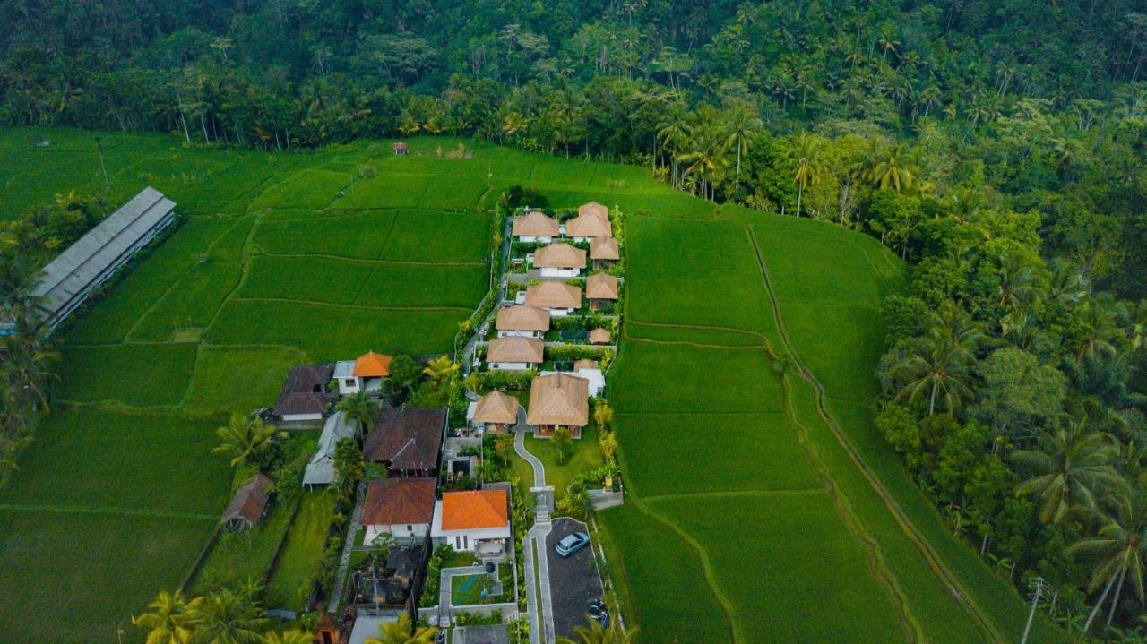 Three Gold Luxury Private Villas Ubud  Exterior photo