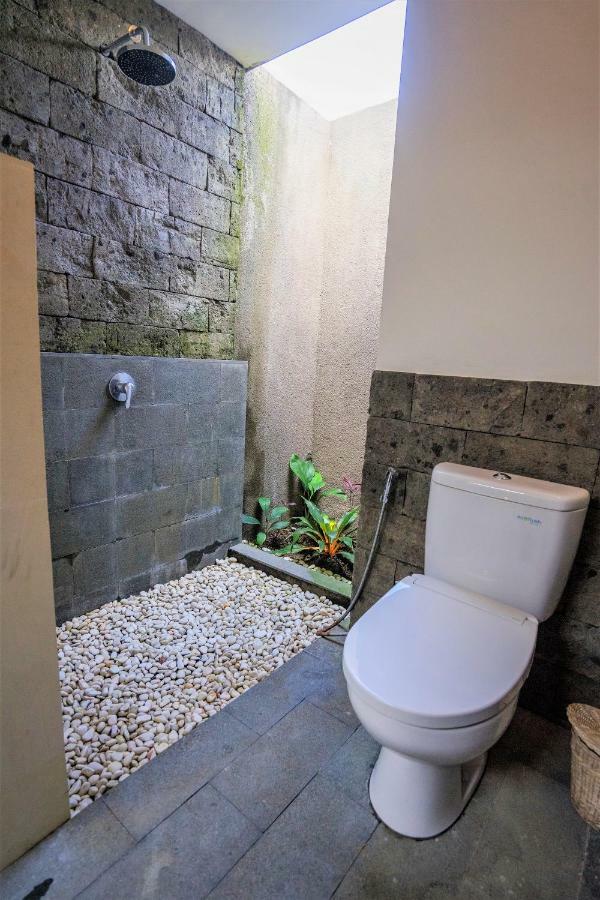 Three Gold Luxury Private Villas Ubud  Exterior photo