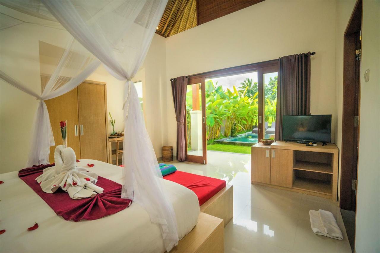 Three Gold Luxury Private Villas Ubud  Exterior photo